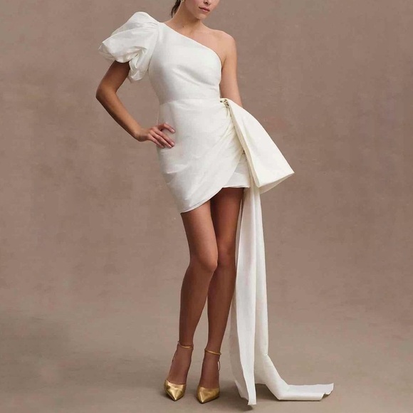 Sachin and Babi Dova Puffed One Shoulder Bow Train Wrap Mini Bridal Dress Size 6 - Picture 1 of 10